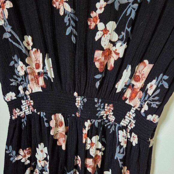 EUC AMERICAN EAGLE OUTFITTERS FLORAL BOHO V NECK TIE ROMPER SIZE SMALL - Picture 5 of 16